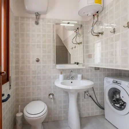Sant'andrea 180m To The Sea- Privat Parking-netflix-self Check In Villa Quartu SantʼElena