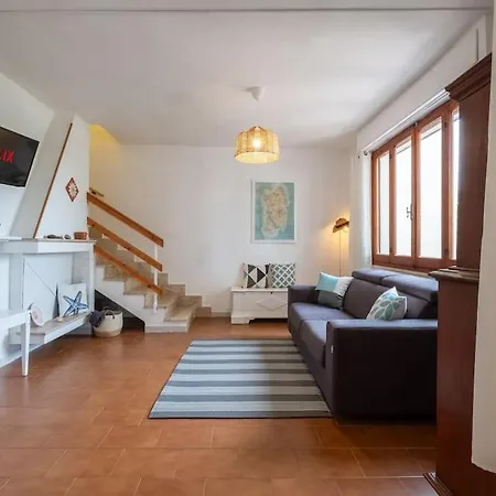 Sant'andrea 180m To The Sea- Privat Parking-netflix-self Check In Villa Quartu SantʼElena