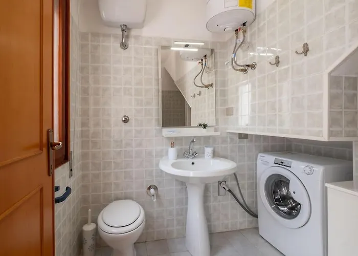 Sant'andrea 180m To The Sea- Privat Parking-netflix-self Check In Villa Quartu SantʼElena